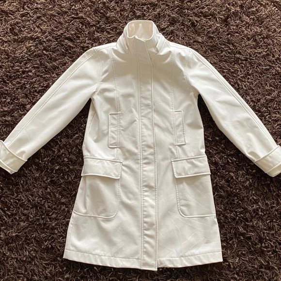 Lightweight jacket - Picture 2 of 3